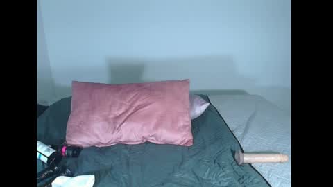 HADE DIAZ G online show from April 7, 11:48 pm