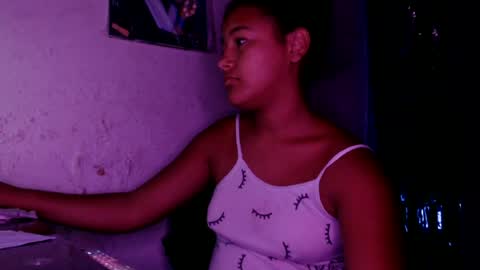 Snapshot of hadesmit1 chatting on June 25, 11:04 am hadesmit1 online show from June 25, 11:04 am