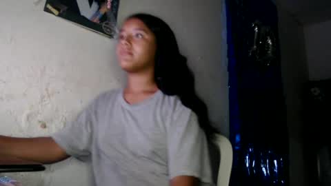 Snapshot of hadesmit1 chatting on July 1, 2:29 pm hadesmit1 online show from July 1, 2:29 pm
