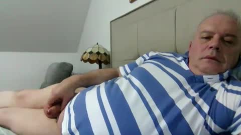 haggisstop online show from September 12, 9:59 pm