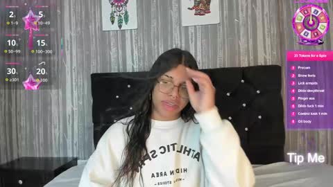 hailey_johnsonn online show from September 18, 1:02 pm