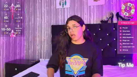 hailey_johnsonn online show from September 29, 11:48 am
