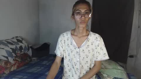 hailey_sweetcum77 online show from March 5, 5:47 am