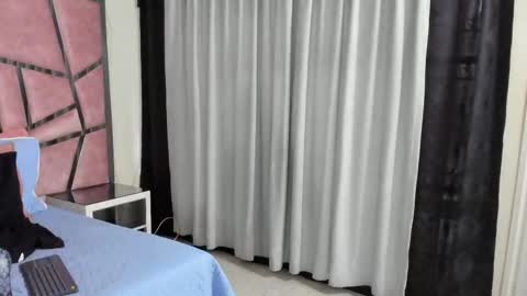 Snapshot of haileyduke chatting on September 20, 11:44 am Hailey online show from September 20, 11:44 am