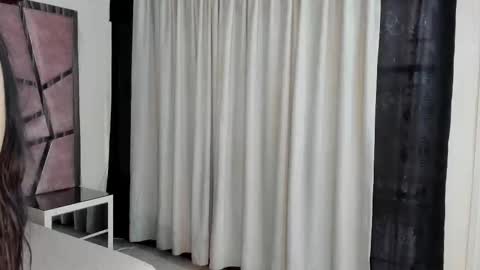 Snapshot of haileyduke chatting on October 4, 12:03 pm Hailey online show from October 4, 12:03 pm