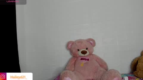 Hailey online show from April 18, 12:47 am