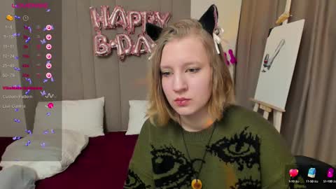 Snapshot of haileyfoxy chatting on March 12, 2:30 am Hailey online show from March 12, 2:30 am