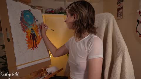 Snapshot of haileyhill chatting on December 9, 12:56 am HaileyHill online show from December 9, 12:56 am