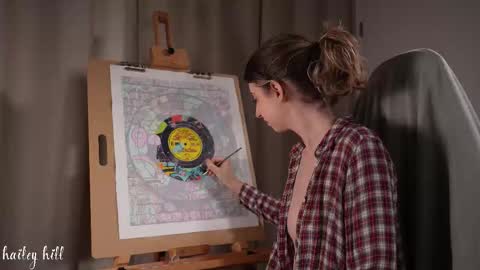 Snapshot of haileyhill chatting on January 8, 1:19 am HaileyHill online show from January 8, 1:19 am