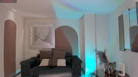 Hailey online show from March 27, 11:43 am