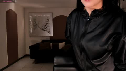 Hailey online show from March 28, 11:21 am