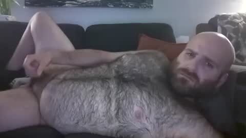 Snapshot of hairiestbear chatting on May 28, 3:48 am Hairiest Bear online show from May 28, 3:48 am