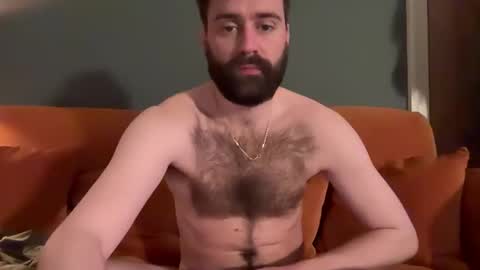hairy_andhung online show from March 31, 6:52 pm