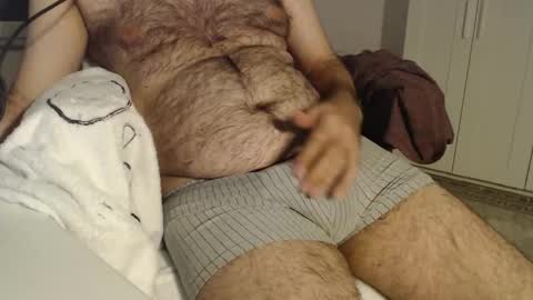 hairy_boy29 online show from September 20, 10:33 pm