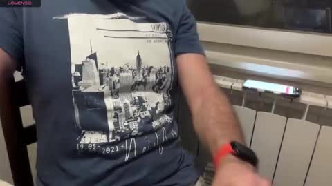 Snapshot of hairy_jockstrap chatting on December 22, 12:07 am hairy_jockstrap online show from December 22, 12:07 am