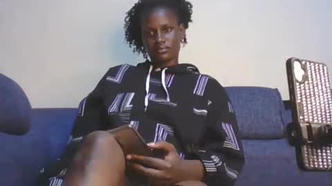 Snapshot of hairy_pussy702282 chatting on June 26, 1:32 am hairy_pussy702282 online show from June 26, 1:32 am