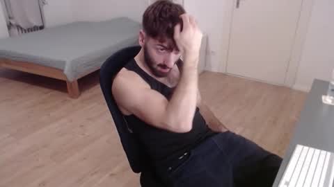 Snapshot of hairy_superman chatting on October 10, 6:29 pm hairy_superman online show from October 10, 6:29 pm