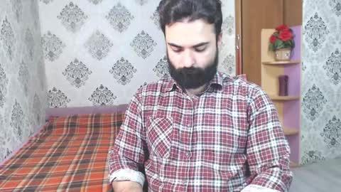 Hairy Tyler online show from December 6, 5:44 pm