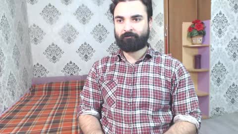 Hairy Tyler online show from December 7, 7:38 am