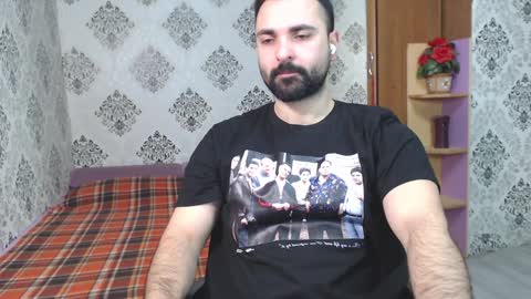 Hairy Tyler online show from December 29, 1:17 pm