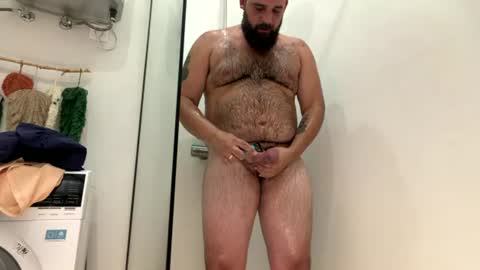hairyandhorny__ online show from August 4, 7:27 pm