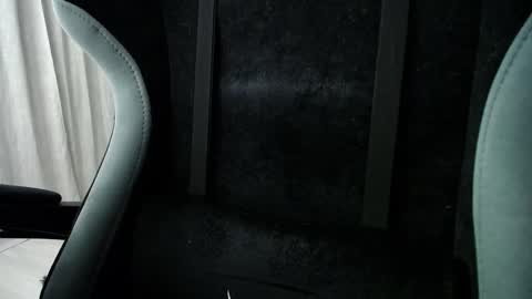 Snapshot of hairycuss chatting on December 27, 10:48 pm Adam online show from December 27, 10:48 pm