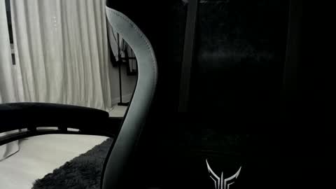 Snapshot of hairycuss chatting on January 11, 5:41 am Adam online show from January 11, 5:41 am