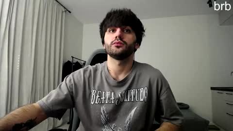 Snapshot of hairycuss chatting on February 12, 3:07 am Adam online show from February 12, 3:07 am