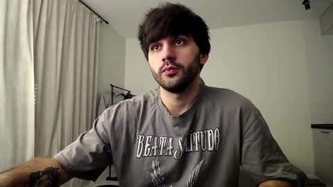 Snapshot of hairycuss chatting on February 15, 8:43 pm Adam online show from February 15, 8:43 pm