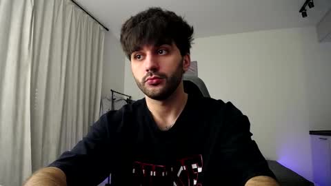 Snapshot of hairycuss chatting on March 8, 5:33 pm Adam online show from March 8, 5:33 pm