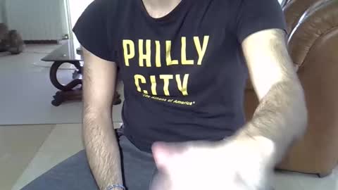 Snapshot of hairydaduncut chatting on February 11, 12:58 pm hairydaduncut online show from February 11, 12:58 pm