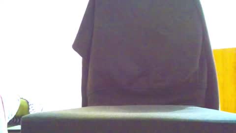 Snapshot of hairyhornytwinkk chatting on October 7, 11:18 am HairyHornyTwinkk online show from October 7, 11:18 am