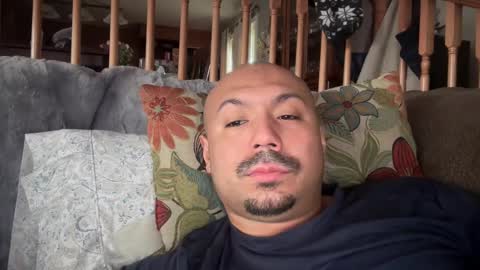 Snapshot of hairyman30000 chatting on February 17, 6:04 pm hairyman30000 online show from February 17, 6:04 pm