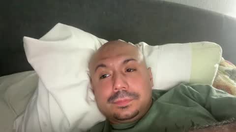 Snapshot of hairyman30000 chatting on January 11, 11:32 pm hairyman30000 online show from January 11, 11:32 pm