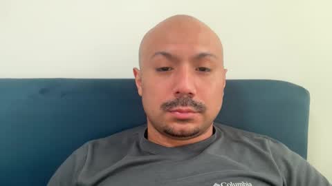 Snapshot of hairyman30000 chatting on February 18, 12:23 pm hairyman30000 online show from February 18, 12:23 pm