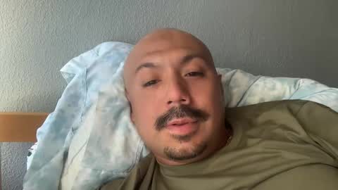 Snapshot of hairyman30000 chatting on May 28, 10:18 pm hairyman30000 online show from May 28, 10:18 pm