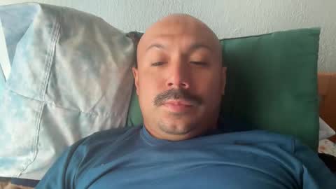 Snapshot of hairyman30000 chatting on May 29, 9:46 pm hairyman30000 online show from May 29, 9:46 pm