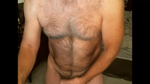 Snapshot of hairypecsguy chatting on February 9, 5:43 pm Hairy pecs online show from February 9, 5:43 pm