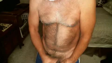 Hairy pecs online show from April 15, 7:37 am