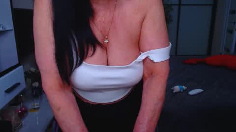 Monika online show from January 16, 9:13 am