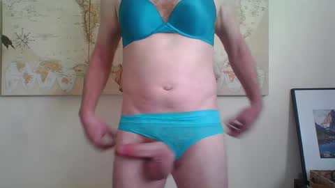 Snapshot of hairypussylover089 chatting on March 12, 11:01 pm hairypussylover089 online show from March 12, 11:01 pm