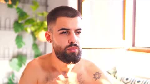 Snapshot of hairyrobxxx chatting on September 14, 12:59 pm HairyRobXxX online show from September 14, 12:59 pm