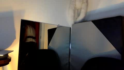 HairyTonkas online show from September 29, 4:17 am