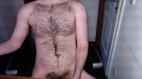 hairyuncut26 online show from March 19, 4:33 pm
