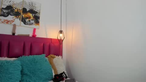 Mely online show from March 5, 10:54 pm