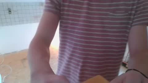 Snapshot of hallejulia chatting on January 6, 1:52 pm hallejulia online show from January 6, 1:52 pm