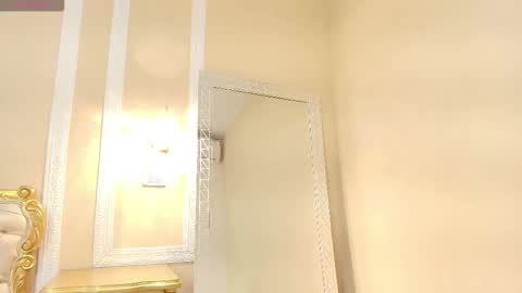 Hallie Stone online show from February 15, 1:41 pm