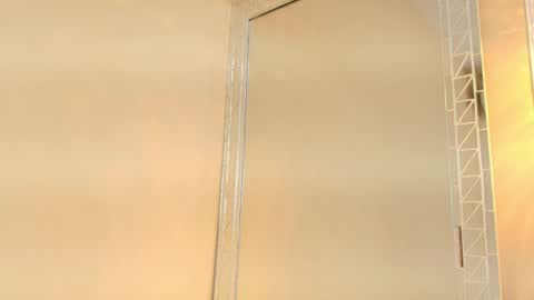 Hallie Stone online show from April 15, 12:23 pm