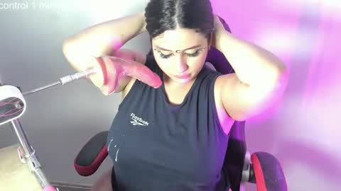 Snapshot of hally_berry___ chatting on January 12, 4:18 am Hally online show from January 12, 4:18 am