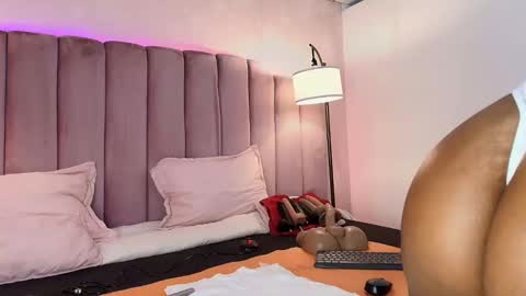  Hally Bans  online show from February 5, 6:59 pm